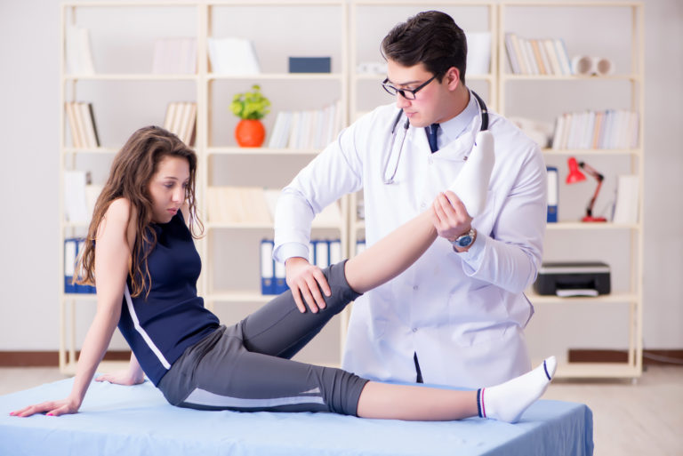 A physical therapist can evaluate possible causes of injury.