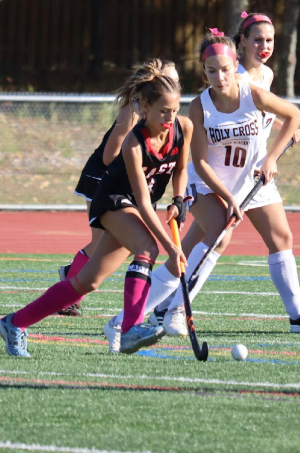 Bloom commits to Montclair State for field hockey.