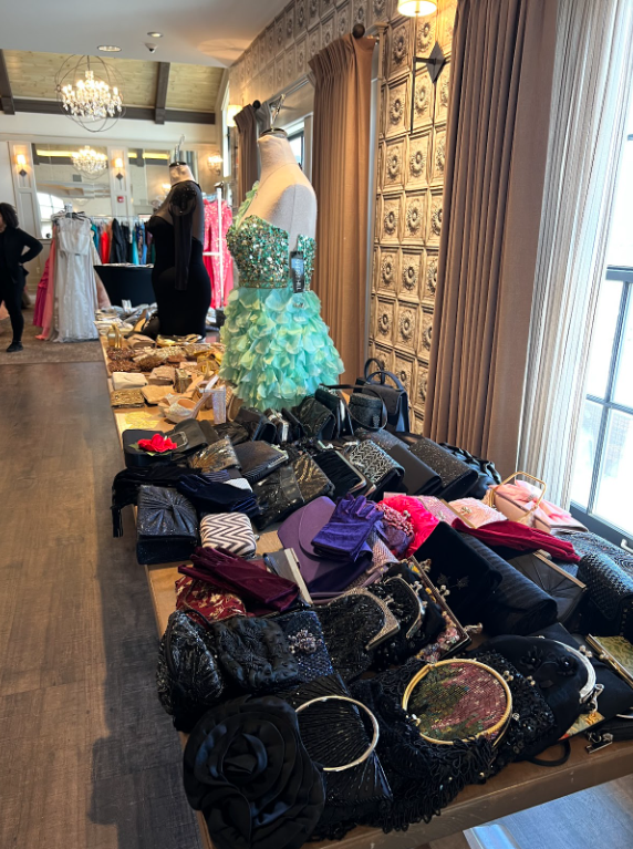 The Say Yes to the Dress event also offered accessories like handbags, jewelry, etc. 