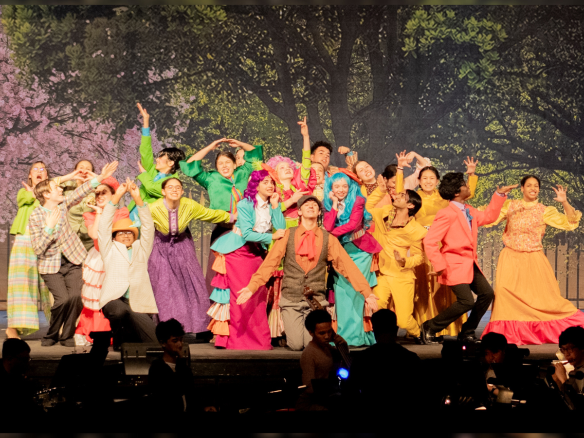 East Theater performs Supercalifragilisticexpialidocious (Reprise) from Mary Poppins. 