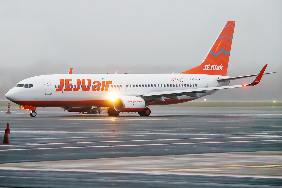 A Jeju Air plane crash killed 179 people following a disastrous accident.  "Jeju Air Plane" by Anna Zvereva is licensed under CC BY-SA 2.0