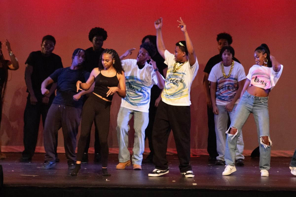 Kaelan Faria ('27) and Makayla Montgomery ('28) dance together at the end of the AACC performance.