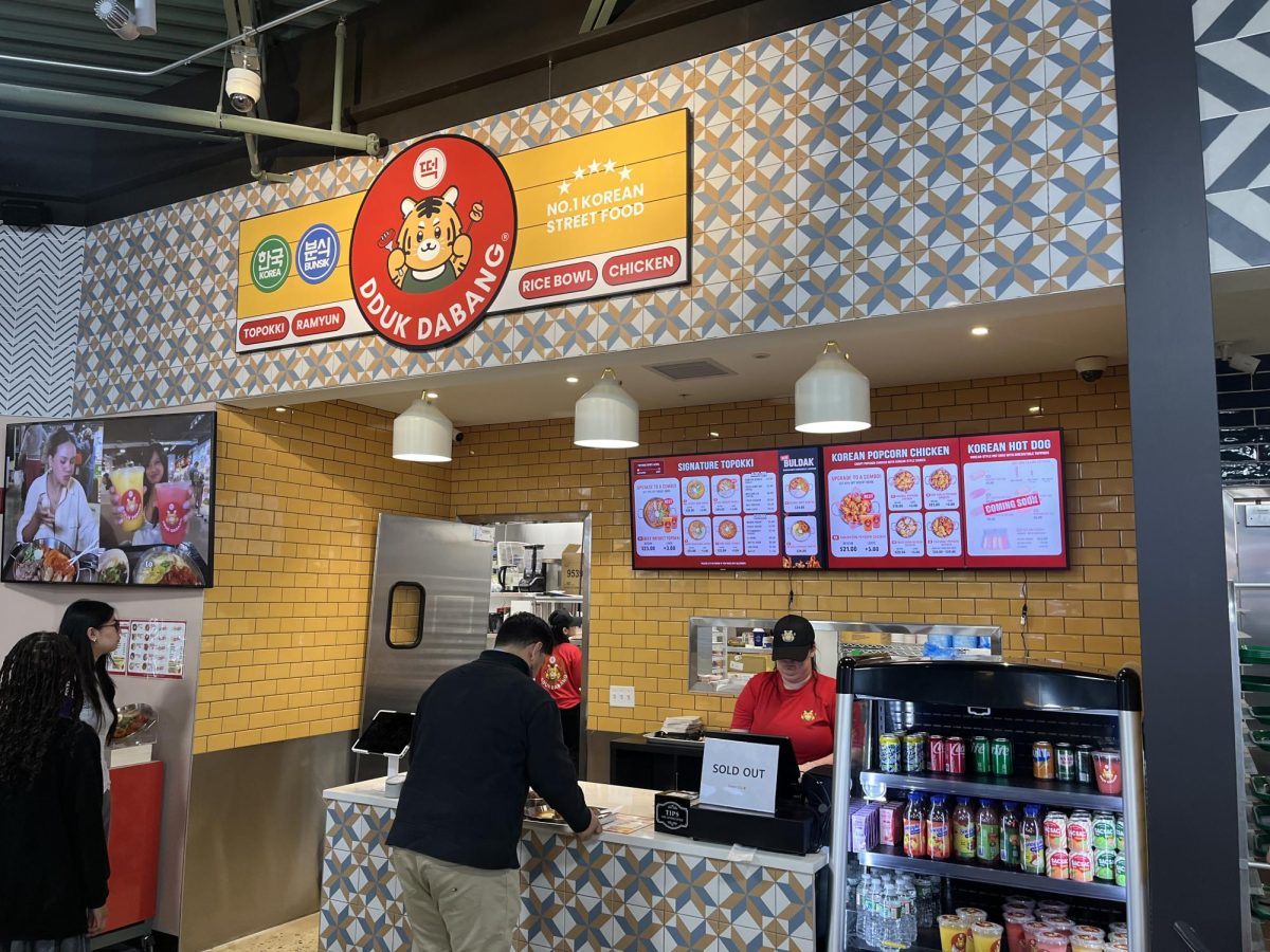 Dduk Dabang's menu features rice bowls, chicken and a variety of other Korean street food.